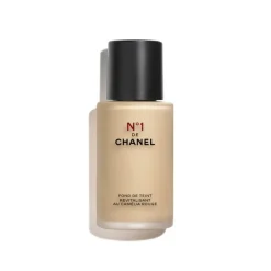 CHANEL N°1 De Chanel Revitalizing Foundation Illuminates - Moisturizes - Protects - Fredrik & Louisa