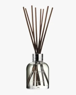 Delicious Rhubarb & Rose Aroma Reeds 150 ml