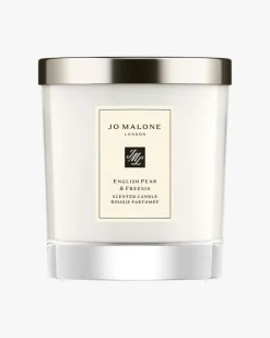 English Pear & Freesia Home Candle 200 g