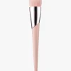 Full-Bodied Foundation Brush 110