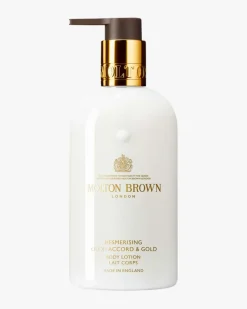 Mesmerising Oudh Accord & Gold Body Lotion 300 ml