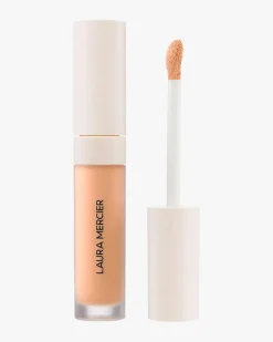 Real Flawless Weightless Perfecting Concealer 7 ml