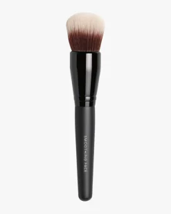 Smoothing Face Brush