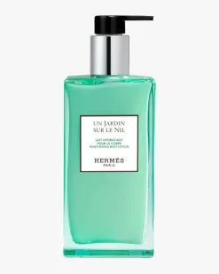 Un Jardin Sur Le Nil Moisturizing Body Lotion 200 ml